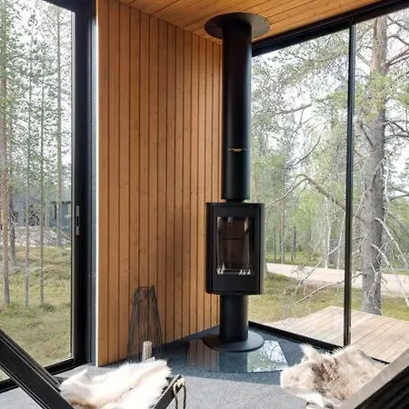 Arctic Trail, A Holiday home *